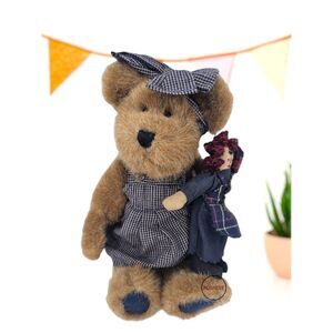 Boyds Bears Sally Quignappel and Annie Head Bean Collection Plush